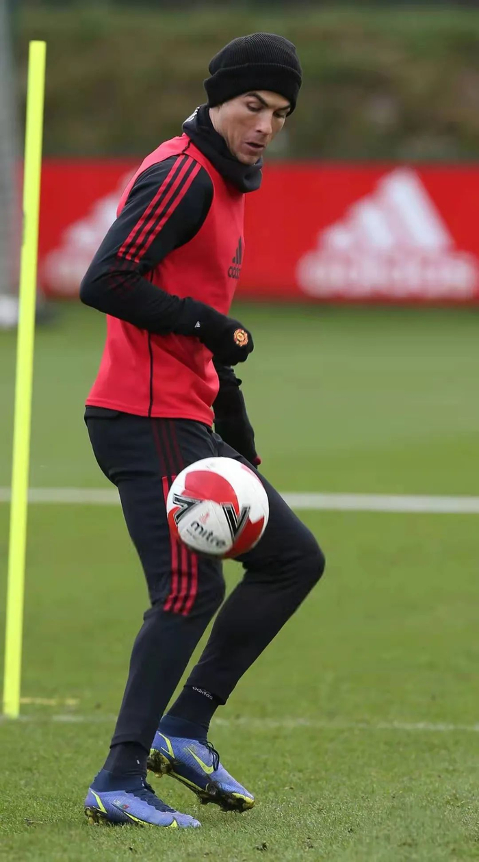 kaiyun-关于国际比赛日北京首钢备战足总杯，回应争议细节曝光，媒体盛赞，数据趋势出现新变化的信息